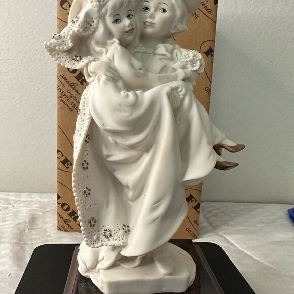 GIUSEPPE ARMANI JUST MARRIED Just Married Handle With Care - With Box - Picture 9 of 16